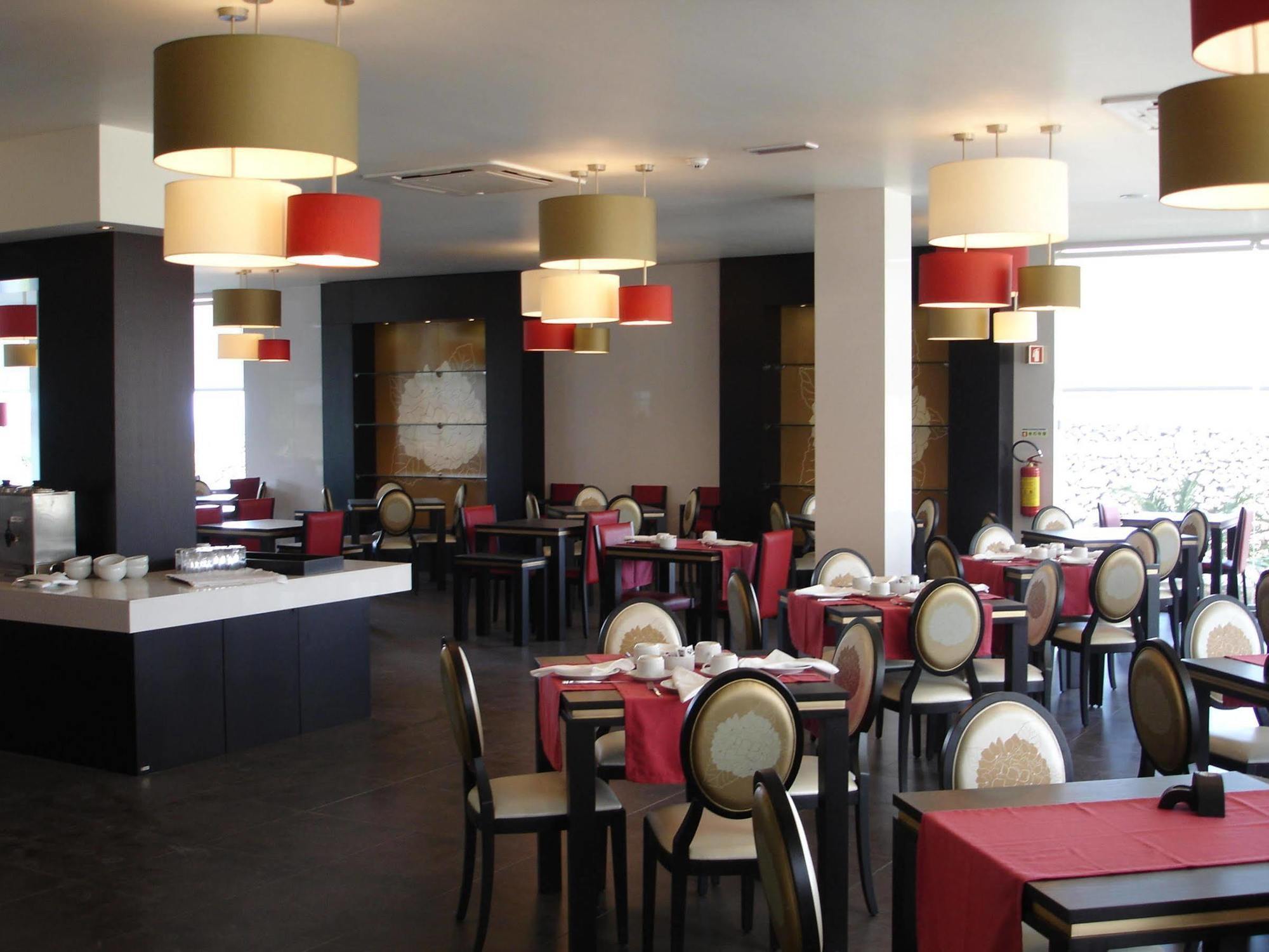 Aparthotel Acorsonho Turisticos 4*